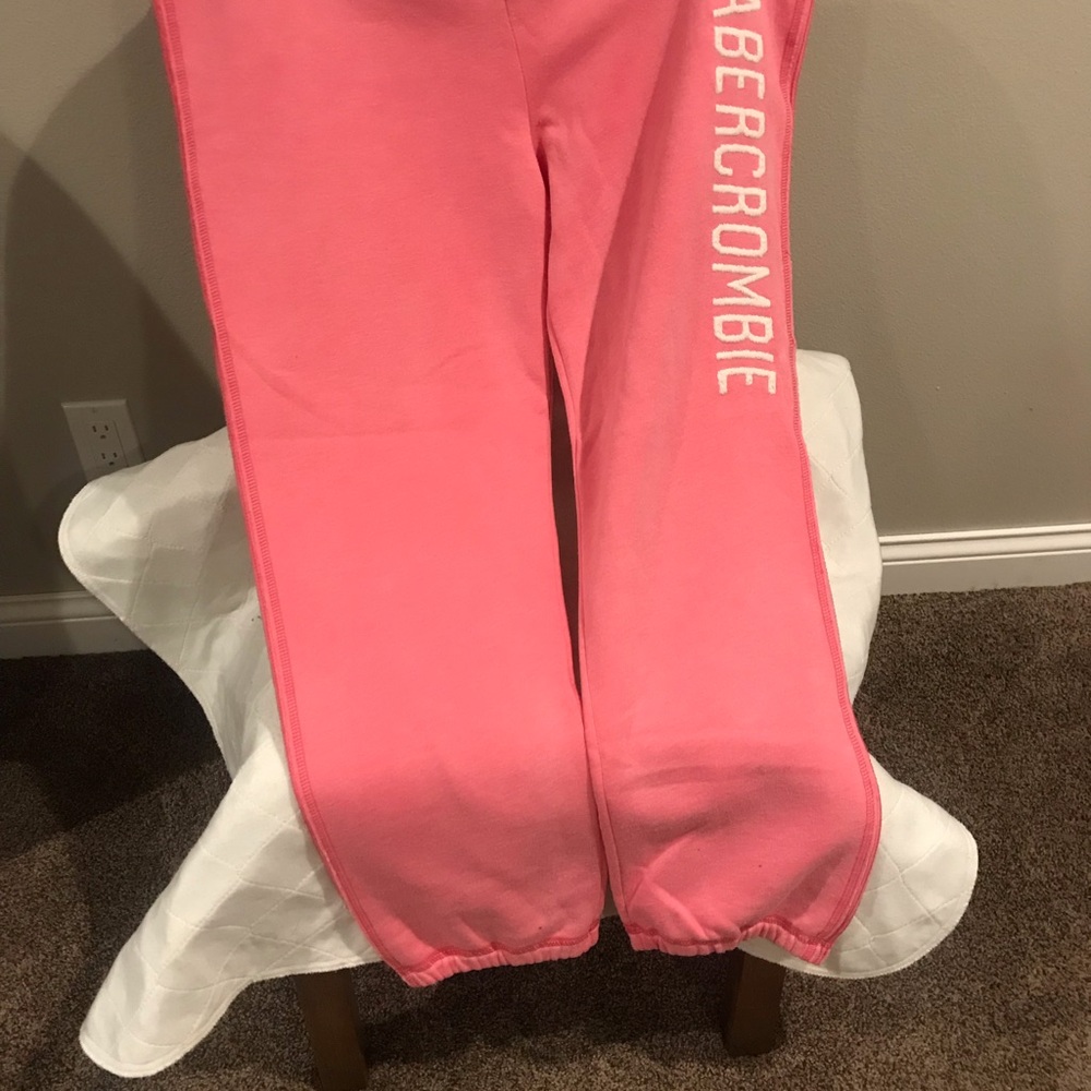 Women’s Abercrombie Fleece Capris